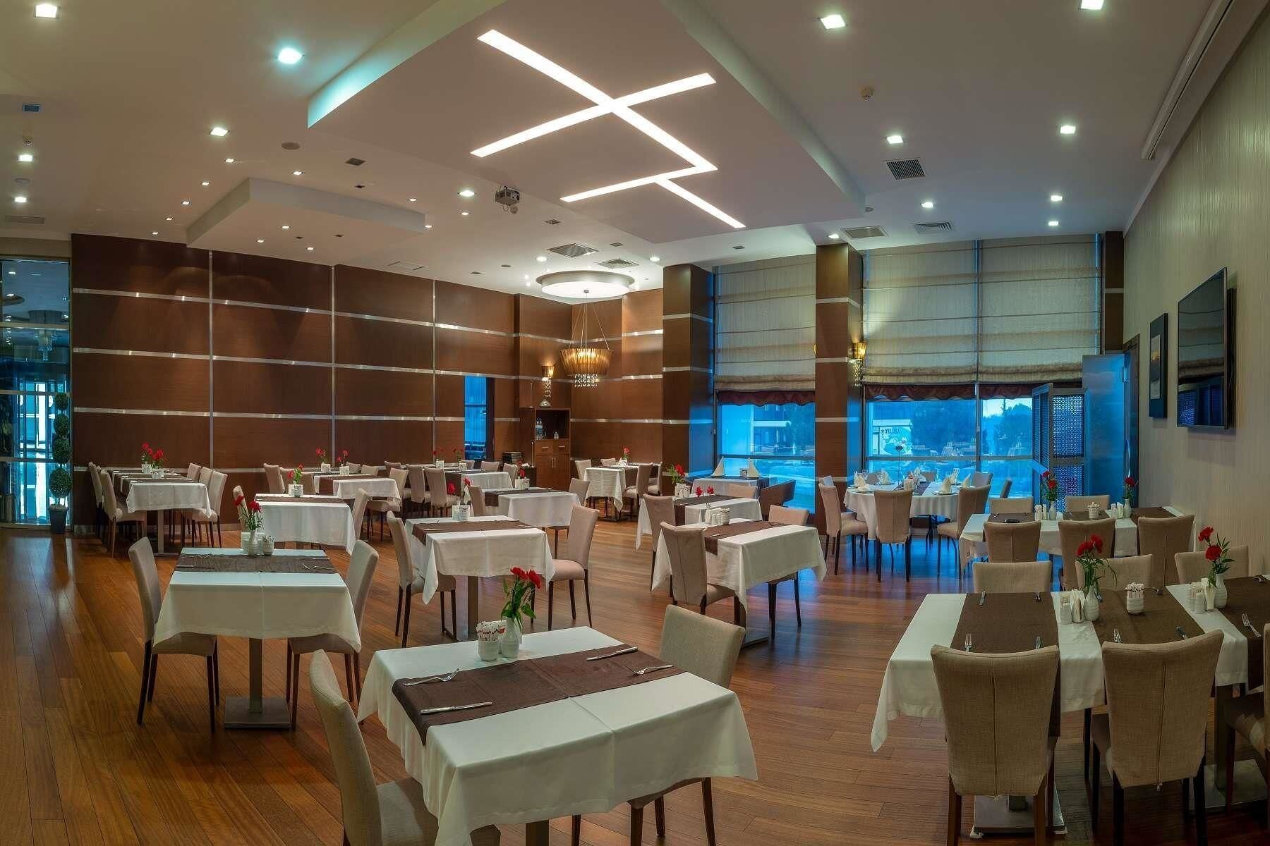 卡赫拉曼马拉什温德姆华美达广场酒店 Kahramanmaras 外观 照片